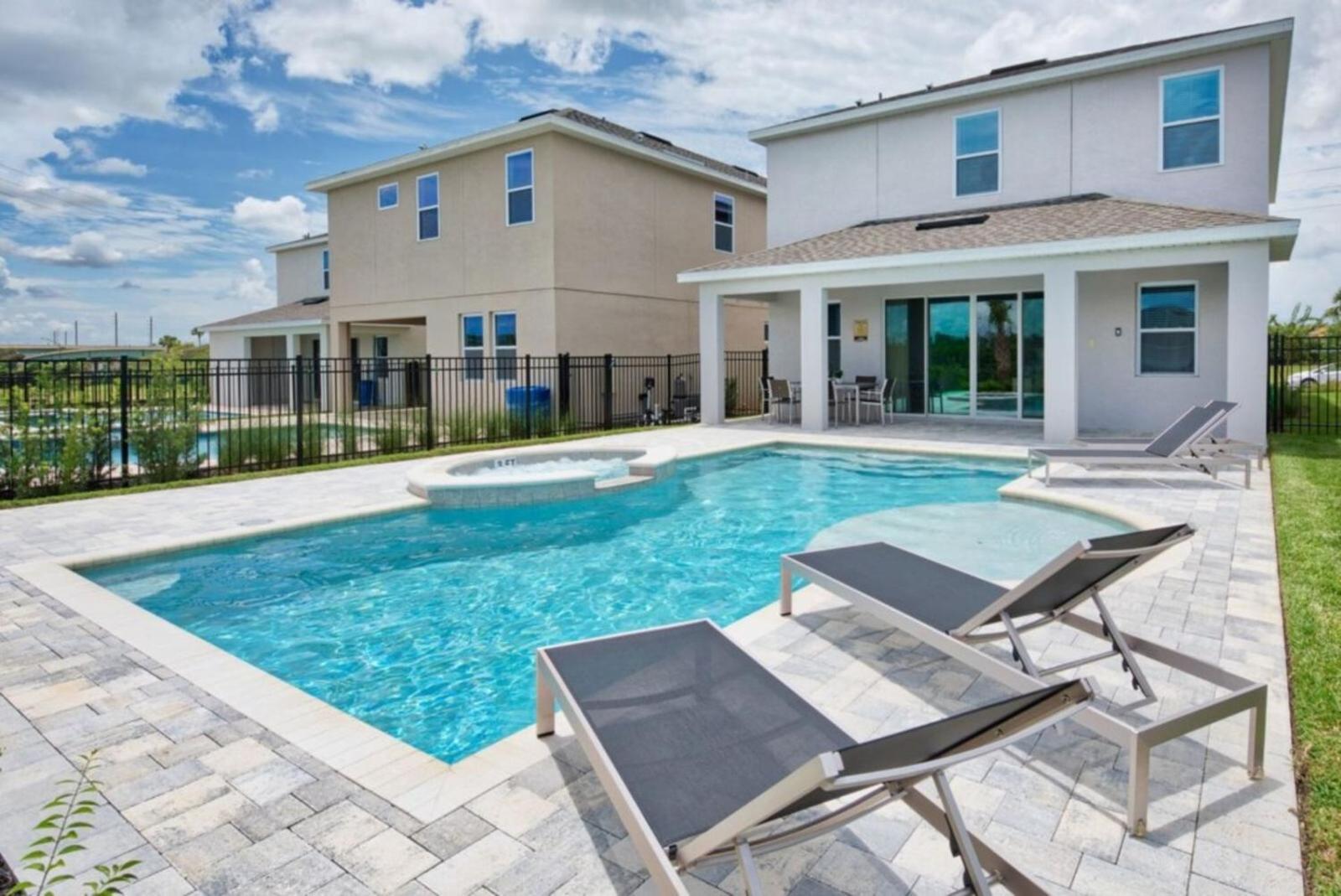 Your Family will love the Private Pool at Your Private Villa in Encore Resort at Reunion, Orlando Villa 3008 Main image 1
